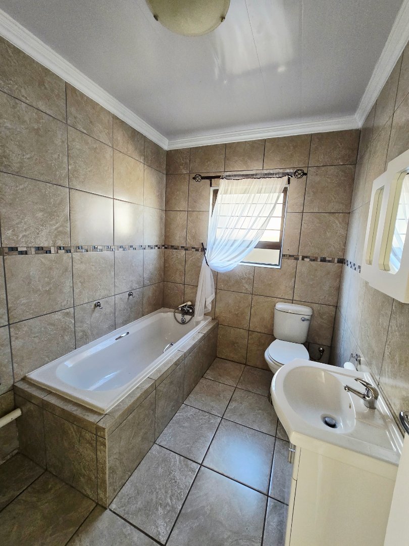 2 Bedroom Property for Sale in Wilkoppies North West